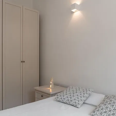 Lantana Villa Pula